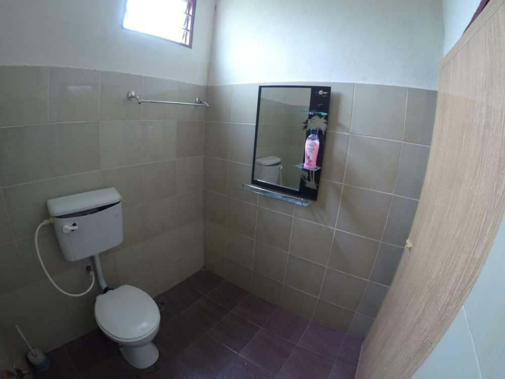 Homestay Tok Abah Kuala Besut Экстерьер фото